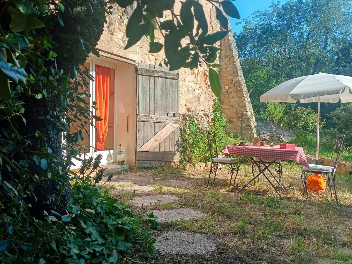 Le Deffend Vieux Bed & Breakfast Trets Dış mekan fotoğraf