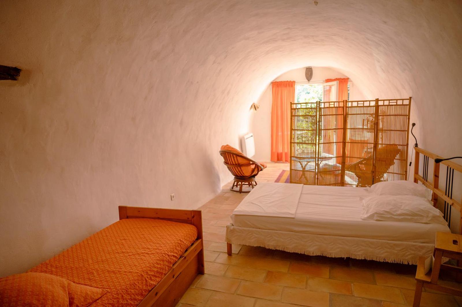 Le Deffend Vieux Bed & Breakfast Trets Dış mekan fotoğraf